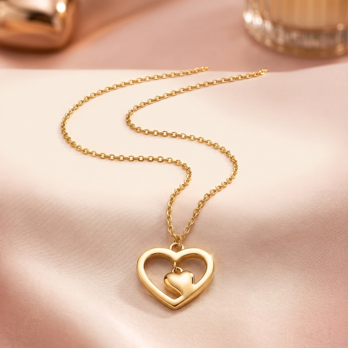 Collar con dije de corazón de regalo